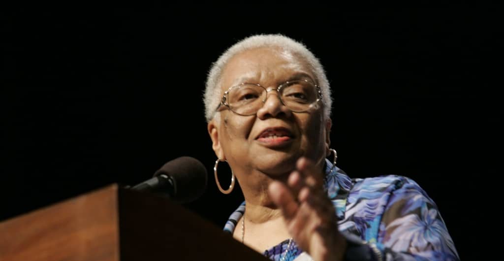 August Reading Series Spotlight: Leslie Reese - The Chicago Poetry Center