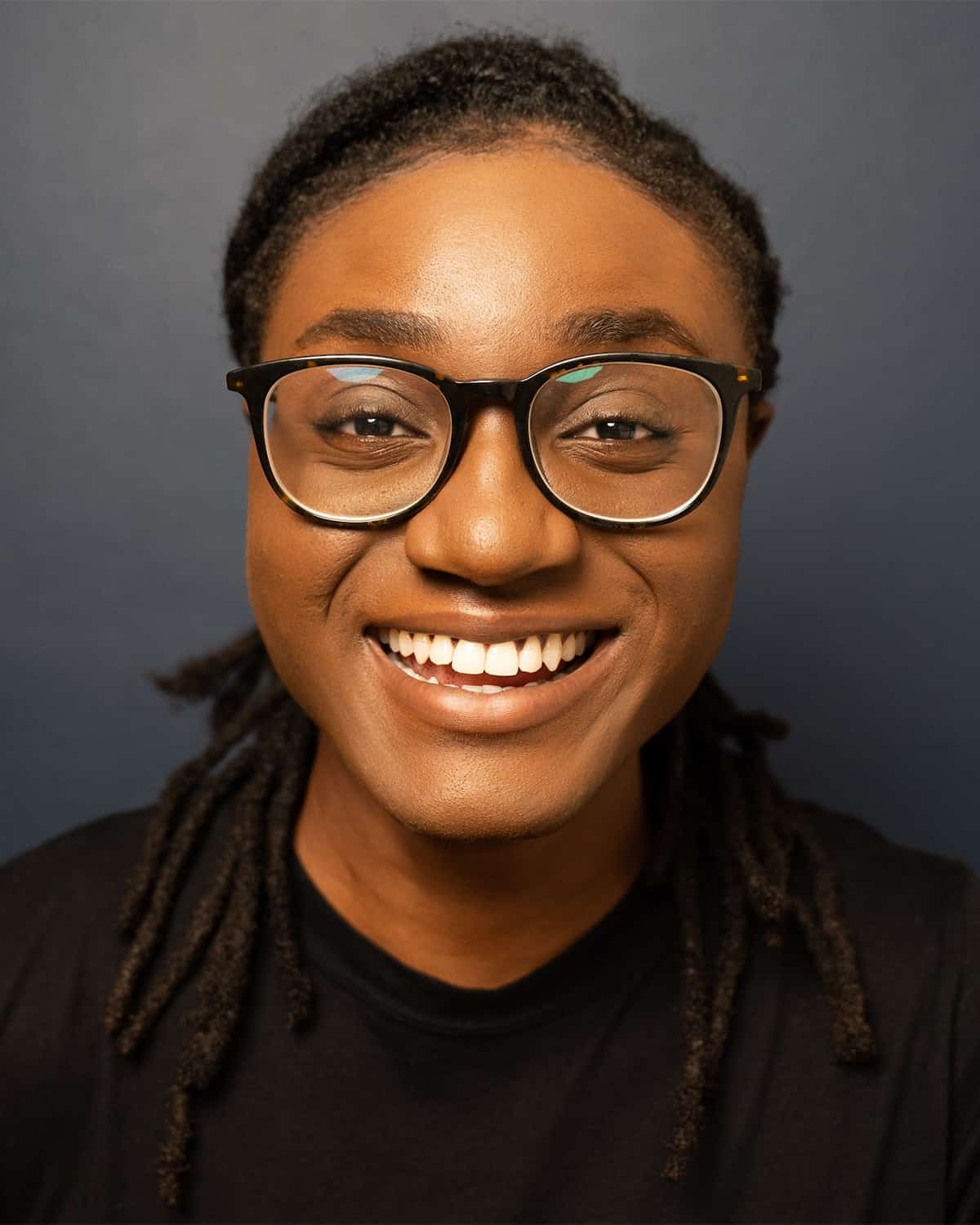 Portrait of Chicago Poetry Center staff member Esther Ikoro