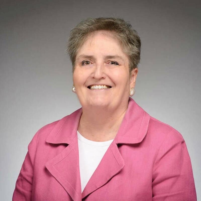 Portrait of Chicago Poetry Center board member Mary Ellen Woods